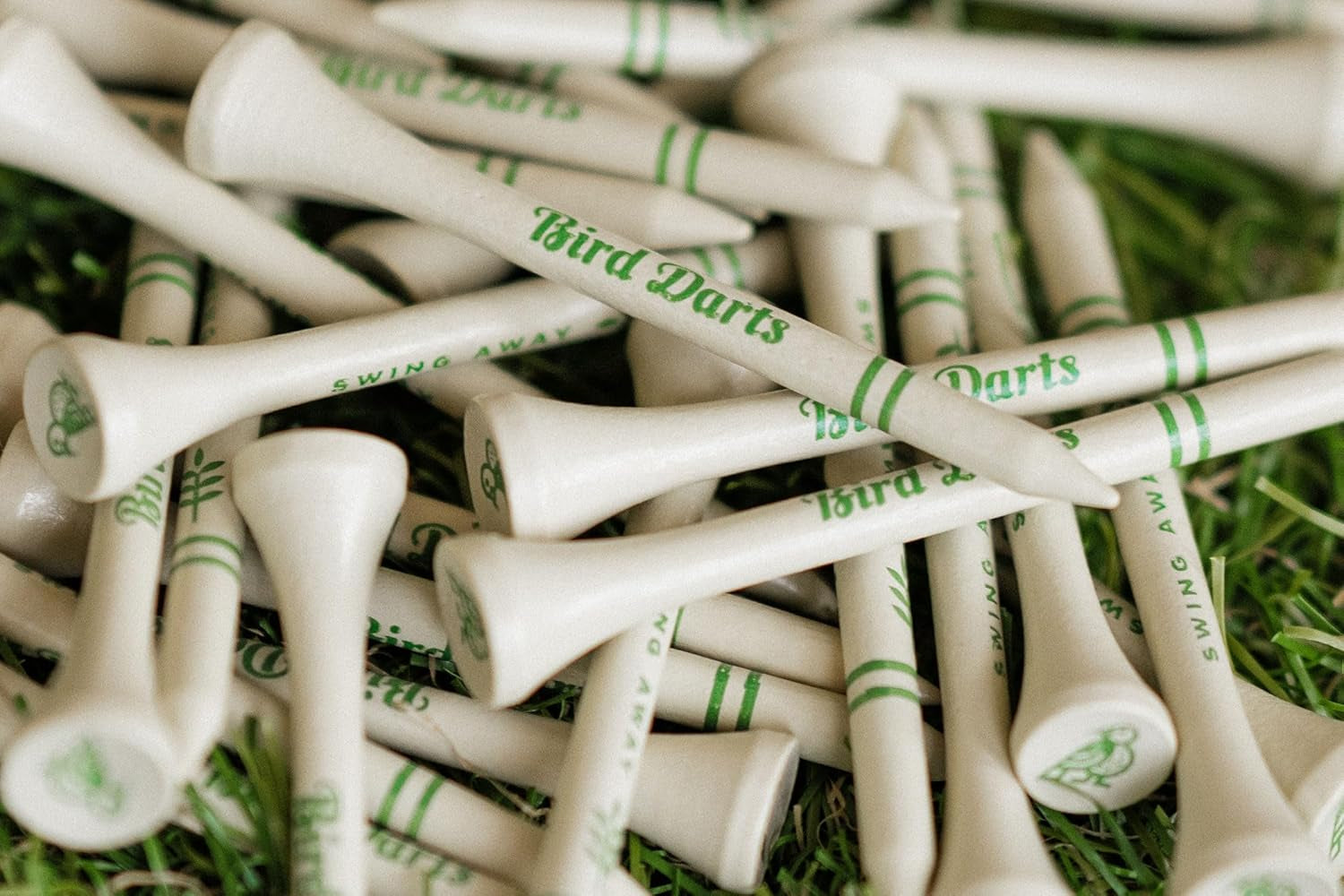 Premium Bamboo Wood Golf Tees, 18/72/180 Units (Packs of 18), 2 ¾ Golf Tees in Cigarette-Style Packaging, Durable, Biodegradable, Golf Tees Wood for Stylish Golfers